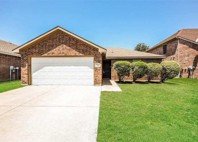 Property at 7660 Hollow Forest Dr, Fort Worth, TX 76123, 3 beds, 2 baths