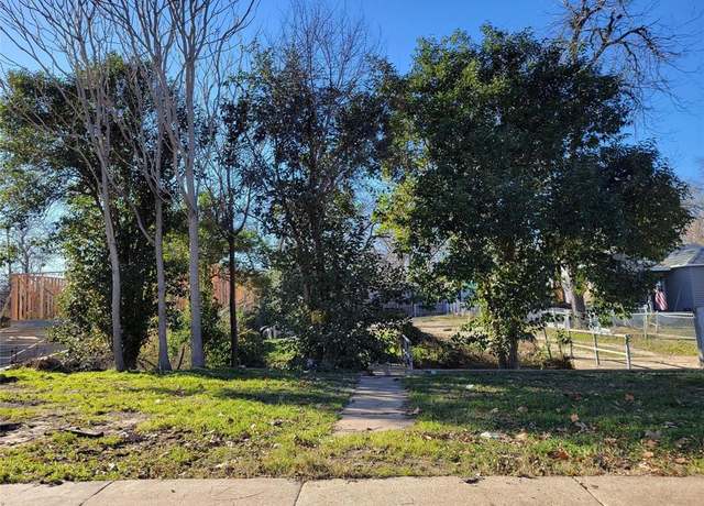 Property at 1009 S Waverly Dr, Dallas, TX 75208