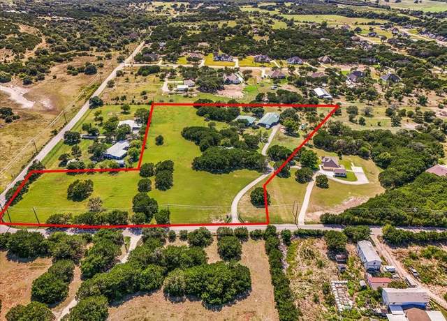 Property at 1849 Floyd Rd, Weatherford, TX 76087, 3 beds, 2 baths