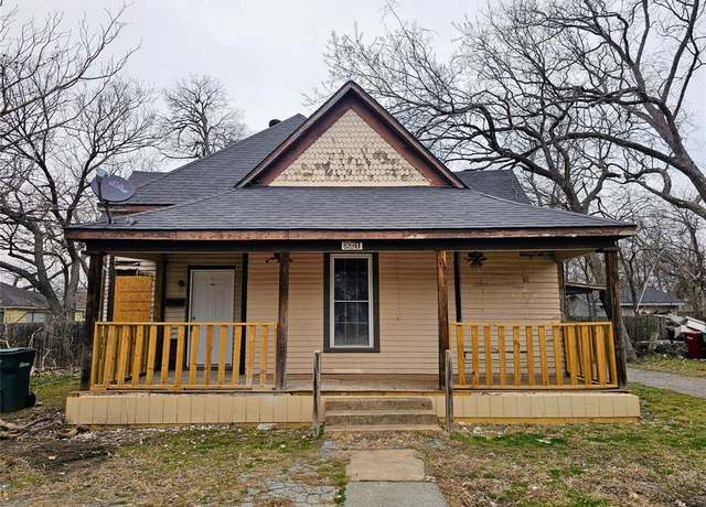 Property at 321 W Steadman St, Sherman, TX 75090, 3 beds, 2 baths
