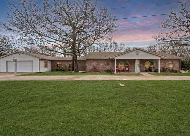Property at 116 Walker Trce, Streetman, TX 75859, 3 beds, 3 baths