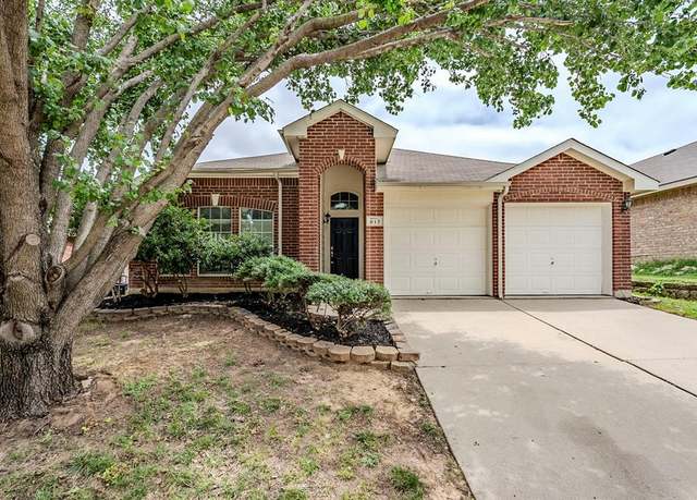 Property at 817 Fox Hunt Trl, Fort Worth, TX 76179, 3 beds, 2 baths