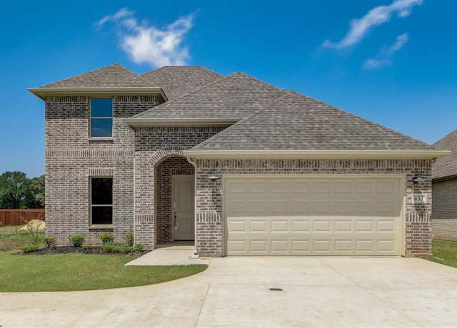 Property at 437 Smith Rd, Springtown, TX 76082, 3 beds, 2.5 baths
