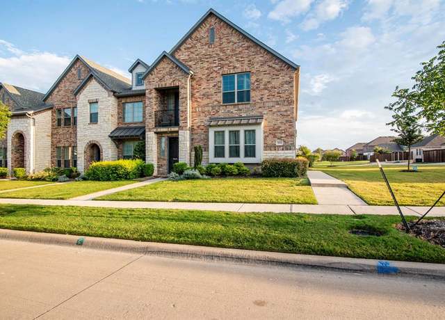 Property at 2622 High Cotton Ln, Garland, TX 75042, 3 beds, 2.5 baths
