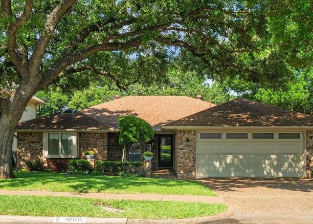 Property at 1009 Windmill Ln, Irving, TX 75061, 3 beds, 2 baths