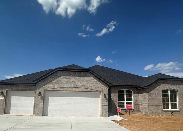 Property at 144 Loveta Ln, Boyd, TX 76023, 4 beds, 2 baths