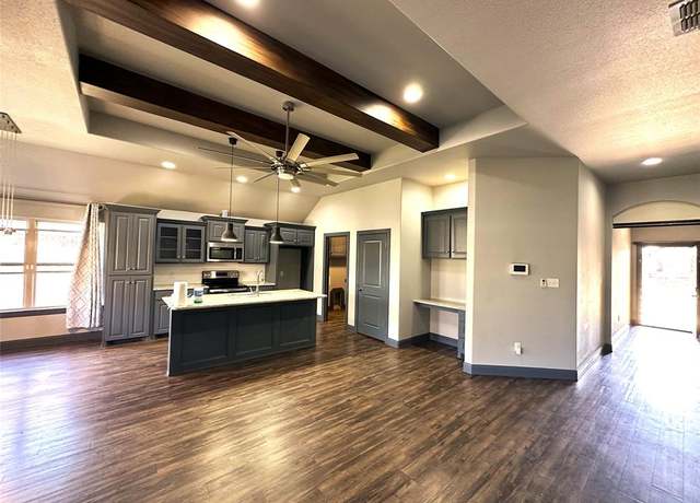 Property at 3826 Bettes Ln, Abilene, TX 79606, 3 beds, 2 baths