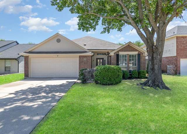 Property at 104 Woodcreek Dr, Rockwall, TX 75032, 3 beds, 2 baths