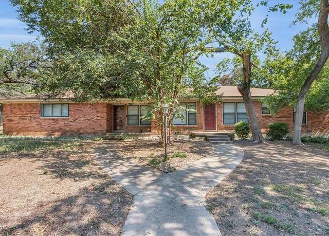 Property at 7800 Tallahassee Rd, Woodway, TX 76712, 3 beds, 2 baths