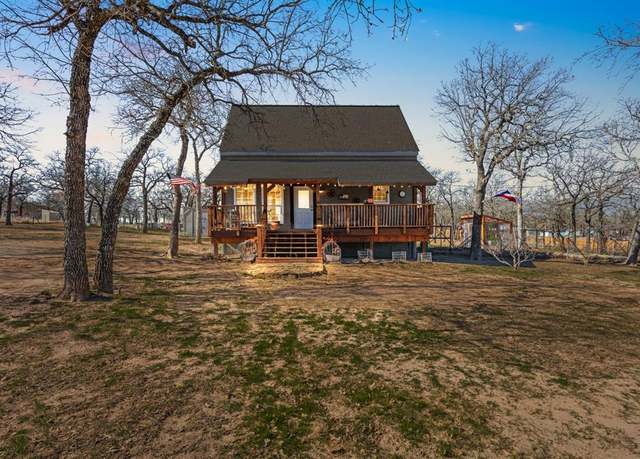 Property at 624 County Road 3737, Bridgeport, TX 76426, 2 beds, 2.5 baths