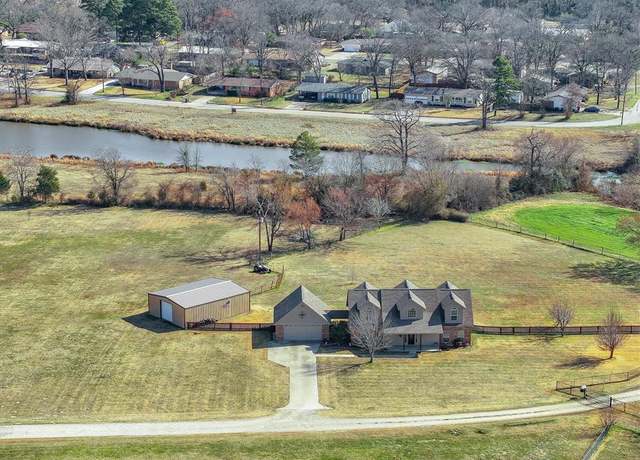 Property at 175 Private Road 6243, Canton, TX 75103, 5 beds, 3 baths
