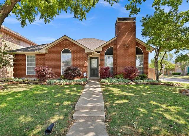 Property at 1837 Dew Valley Dr, Carrollton, TX 75010, 3 beds, 2 baths