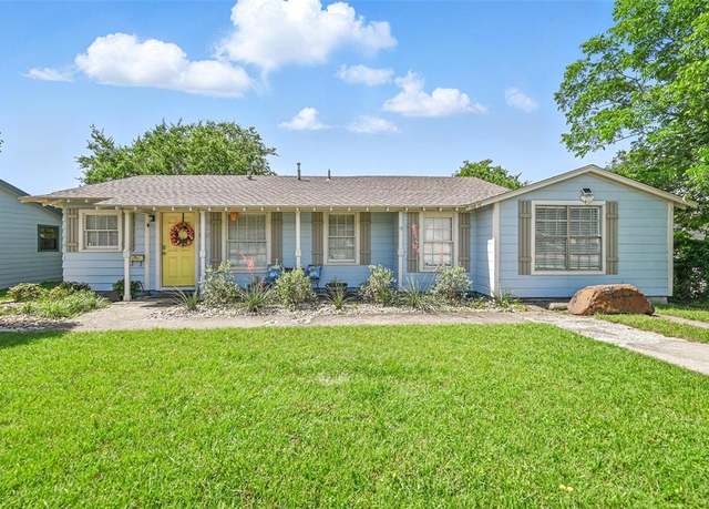 Property at 5213 Lovell Ave, Fort Worth, TX 76107, 3 beds, 1 bath