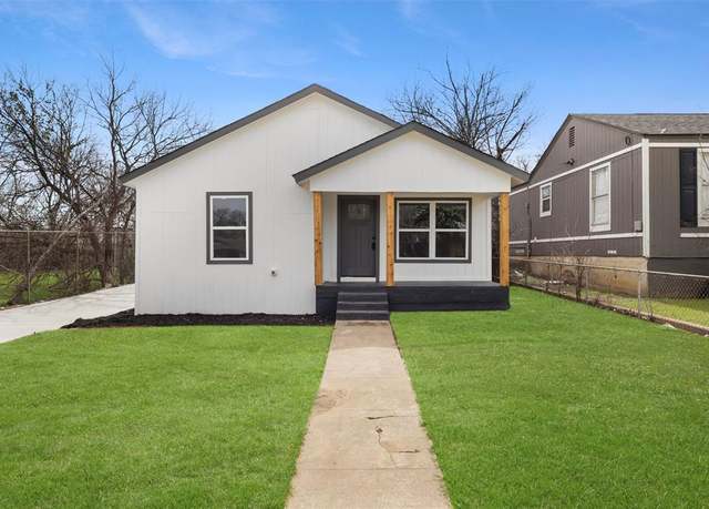 Property at 5629 Curzon Ave, Fort Worth, TX 76107, 3 beds, 2 baths