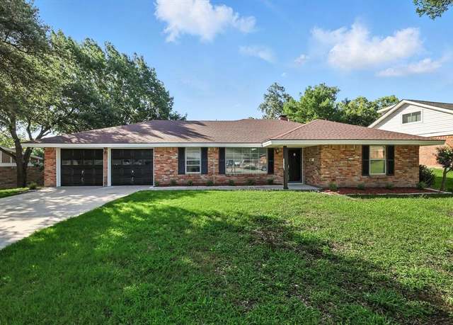 Property at 6409 Winn St, Fort Worth, TX 76133, 3 beds, 2 baths