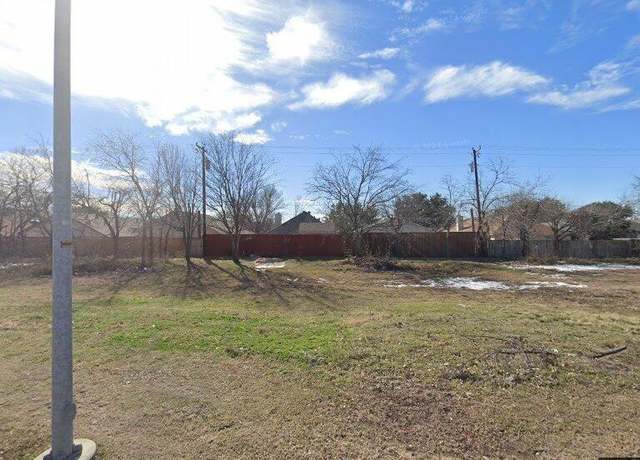 Property at 1161 W Warrior Trl, Grand Prairie, TX 75052