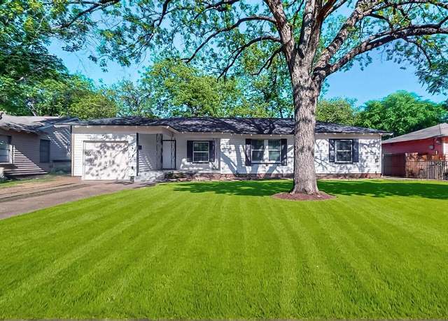 Property at 1104 Creekside Dr, Dallas, TX 75217, 3 beds, 2 baths