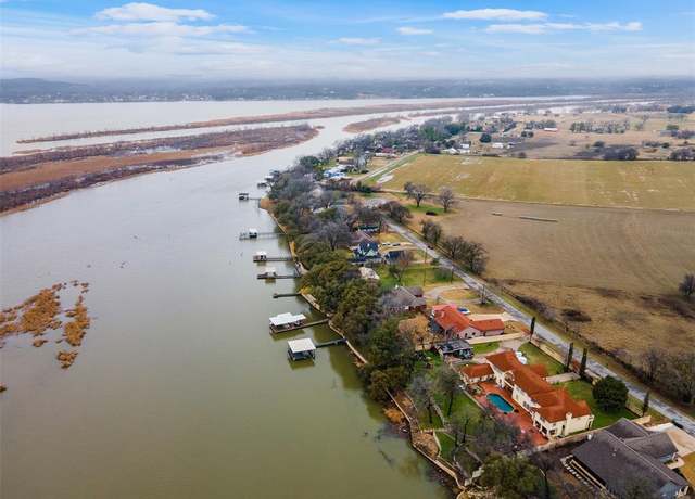 Property at 2206 Randy Ct, Granbury, TX 76049