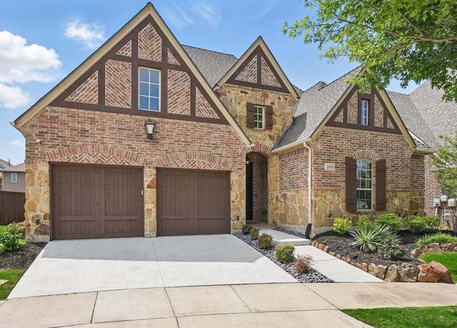 Property at 2409 Surrey Ct, Flower Mound, TX 75022, 3 beds, 2.5 baths