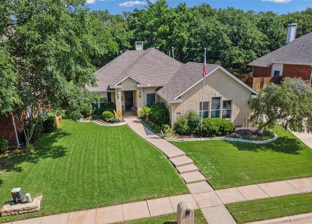 Property at 2424 Natchez Trce, Denton, TX 76210, 3 beds, 2 baths