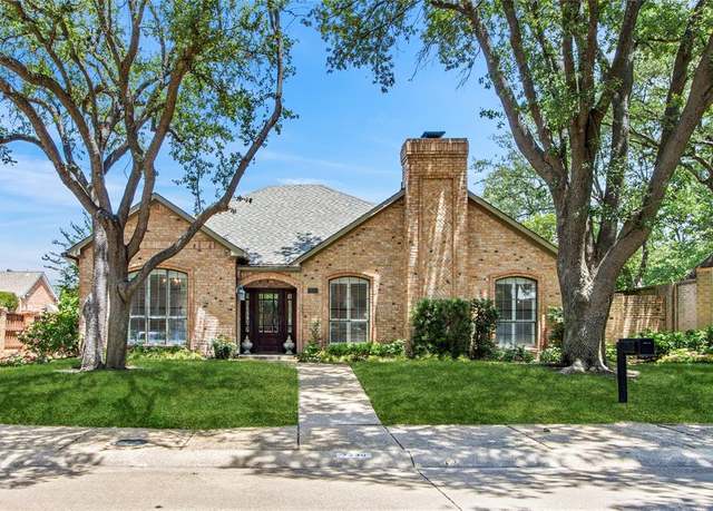 Property at 7230 Lane Park Dr, Dallas, TX 75225, 2 beds, 2.5 baths