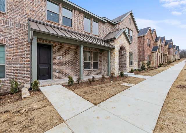 Property at 1329 Ethan Dr, Flower Mound, TX 75028, 2 beds, 2.5 baths