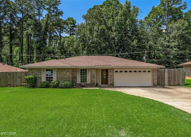 Property at 122 Casa Dr, Haughton, LA 71037, 3 beds, 2.5 baths