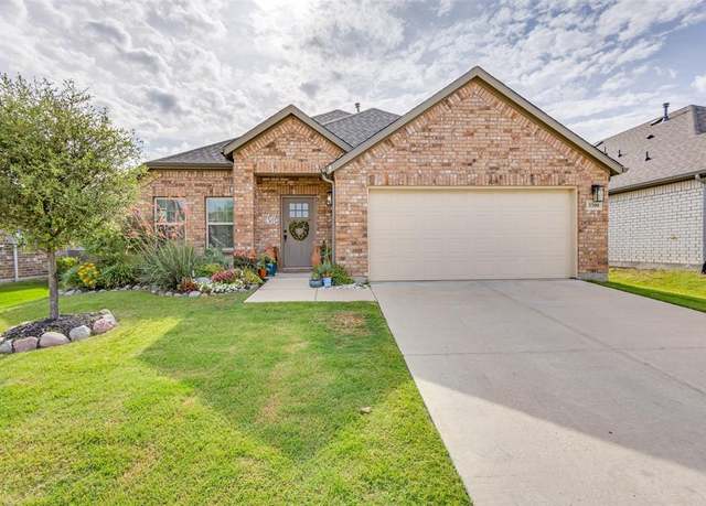 Property at 3300 Macaw Rd, Celina, TX 75009, 3 beds, 2 baths