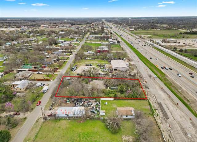 Property at 410 Ellis Ave, Red Oak, TX 75154, 3 beds, 2 baths