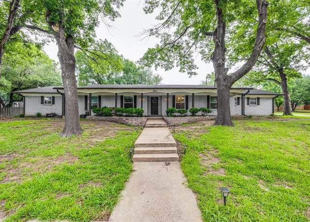 Property at 1507 Greenbrier Dr, Sherman, TX 75092, 4 beds, 3 baths
