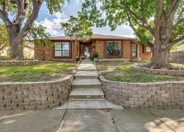 Property at 1612 Walker Dr, Carrollton, TX 75007, 4 beds, 3 baths