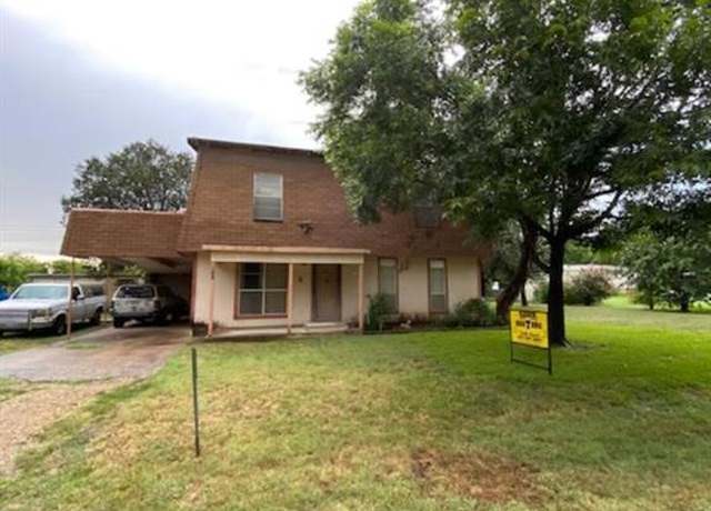 Property at 233 Elm Br, Whitney, TX 76692, 3 beds, 1.5 baths