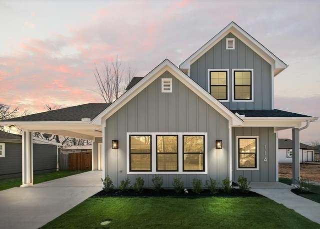 Property at 114 Griffin St, Waxahachie, TX 75165, 3 beds, 2.5 baths