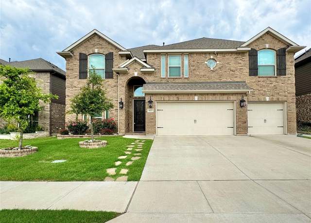 Property at 6025 Pine River Ln, Fort Worth, TX 76179, 5 beds, 3.5 baths