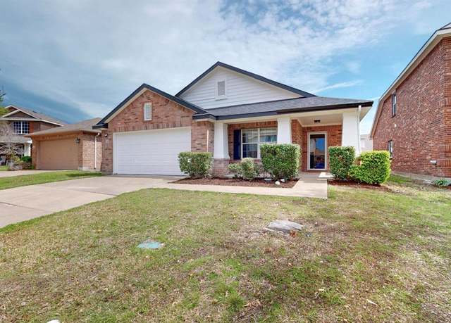 Property at 1008 Talpa Ln, Forney, TX 75126, 3 beds, 2 baths