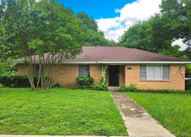 Property at 8006 Hunnicut Rd, Dallas, TX 75228, 3 beds, 2 baths