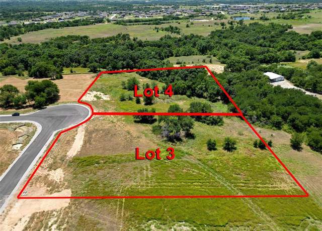 Property at 124 Blackstar Ln, Decatur, TX 76234, 4 beds, 2.5 baths