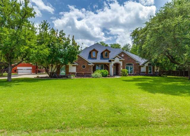 Property at 3009 Bald Eagle Ct, Fort Worth, TX 76135, 4 beds, 3 baths