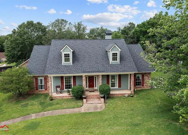 Property at 407 Tealwood Dr, Bossier City, LA 71111, 4 beds, 3 baths