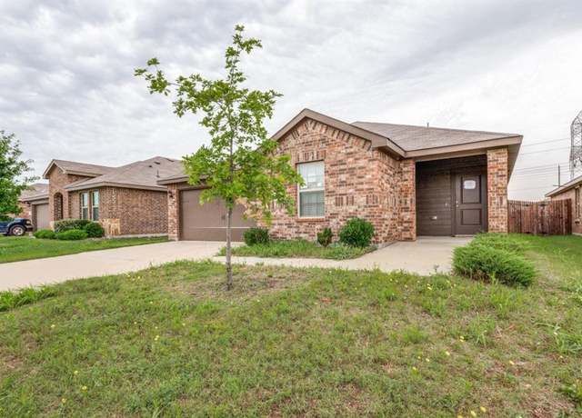 Property at 1937 Duskwood Dr, Lancaster, TX 75146, 3 beds, 2 baths