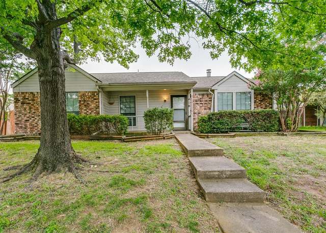 Property at 418 Creekwood Ln, Lewisville, TX 75067, 3 beds, 2 baths