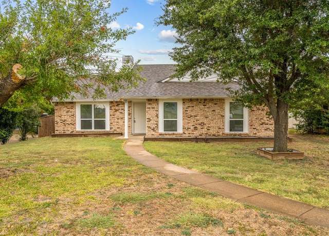 Property at 901 Bois D Arc Ct, Garland, TX 75042, 3 beds, 2 baths
