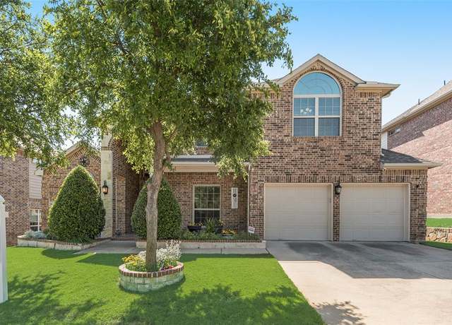 Property at 8605 Paper Birch Ln, Fort Worth, TX 76123, 4 beds, 3 baths