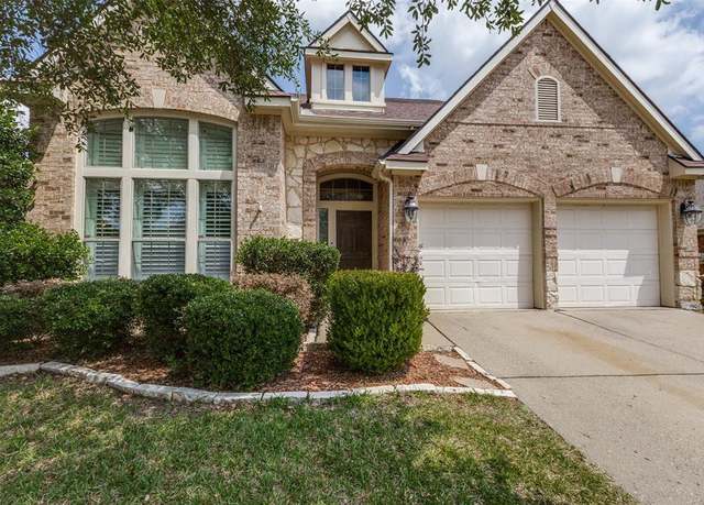 Property at 7058 Belteau Ln, Dallas, TX 75227, 5 beds, 3.5 baths