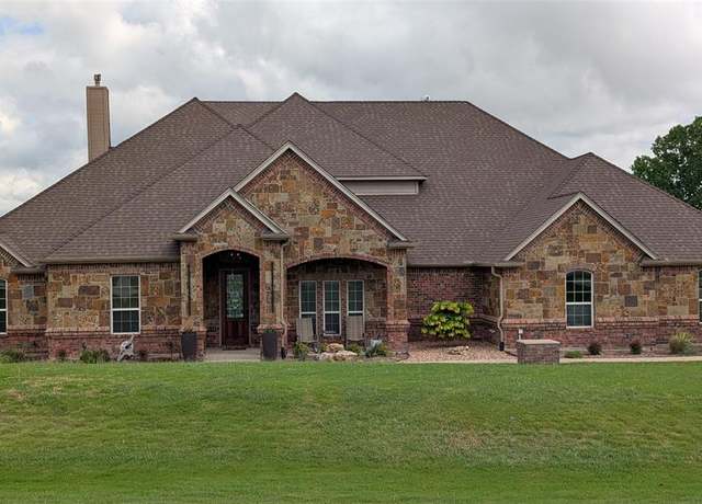 Property at 1235 Meredith Creek Ln, Fort Worth, TX 76179, 4 beds, 4 baths