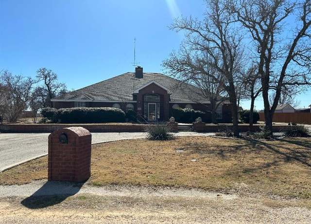 Property at 1717 Sandpiper Dr, Clyde, TX 79510, 4 beds, 3 baths