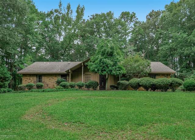 Property at 133 Treat Dr, Minden, LA 71055, 3 beds, 2 baths