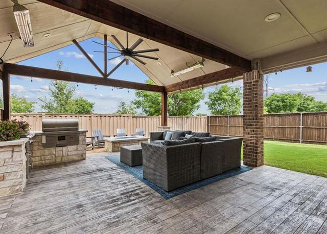 Property at 4138 Sanders Dr, Celina, TX 75009, 4 beds, 4 baths