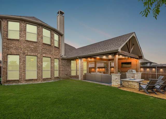 Property at 4138 Sanders Dr, Celina, TX 75009, 4 beds, 4 baths