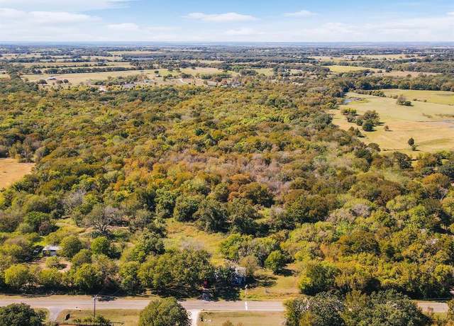 Property at 519 N Barron Rd, Covington, TX 76636